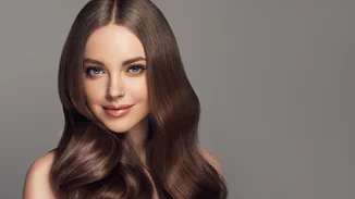 Waterfall Layers | To κούρεμα που ταιριάζει σε κάθε γυναίκα με μακριά μαλλιά