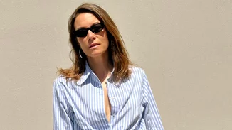 Η Βίκυ Καγιά με το must have μπικίνι που δεν φεύγει ποτέ από τη μόδα