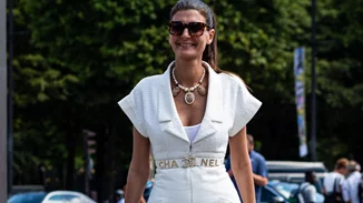 Στο γραφείο, σε γάμο, στην παραλία | 10 jumpsuits για να φορέσεις σε διαφορετικές περιστάσεις