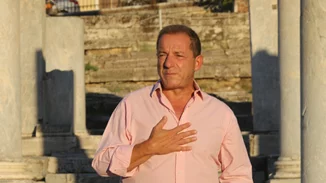 Γιάννης Λιγνάδης | "Ο αδερφός μου έχει καταδικαστεί από το λαϊκό δικαστήριο"