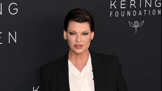 Η Linda Evangelista αποκάλυψε πως την κακοποιούσε ο σύζυγός της