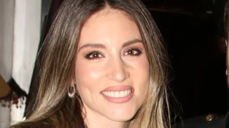 Αθηνά Οικονομάκου | Πιο ξανθιά από ποτέ στον όγδοο μήνα της εγκυμοσύνης της