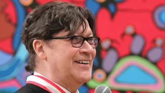 Έφυγε από τη ζωή ο Robbie Robertson, κιθαρίστας και στιχουργός των The Band, σε ηλικία 80 ετών