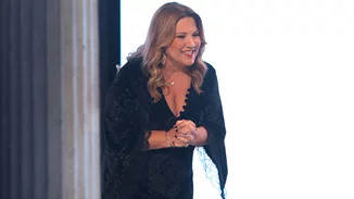 Δέσποινα Μοιραράκη | "Είμαι στα πιο παχιά μου - Δεν θα με δείτε ποτέ με κοντό μανίκι"