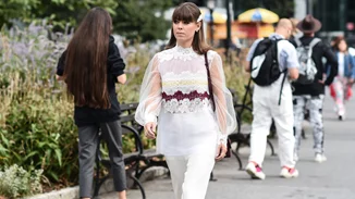 Τα πιο κομψά ανοιξιάτικα σύνολα που μπορείς να φορέσεις την Πρωτομαγιά