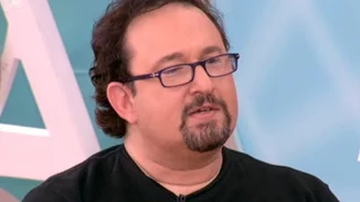 Γιάννης Παπαμιχαήλ: "Όταν βλέπεις τους γονείς σου να πιάνονται στα χέρια" - Ο δύσκολος χωρισμός της Αλίκης και του Δημήτρη