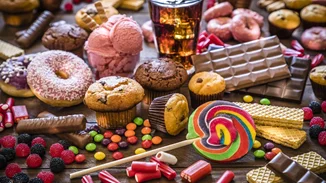 Αποτοξίνωση από τη ζάχαρη: Το πλάνο που θα σε βοηθήσει με τις λιγούρες