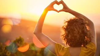 Τα ζώδια σήμερα 19/02 | Ημερήσιες προβλέψεις για κάθε ζώδιο