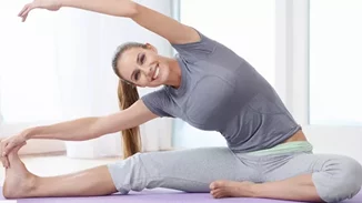 6 λόγοι για να κάνεις διατάσεις καθημερινά - Τι συστήνει η ειδικός