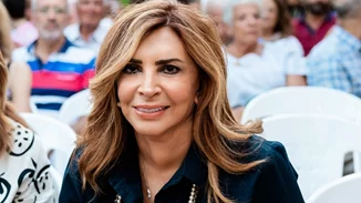 Η Μιμή Ντενίση για καφέ στη Μεγάλη Βρεταννία