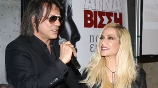 Ηλίας Ψινάκης - Άννα Βίσση | Τραγουδούν μαζί στο μπάνιο που όλοι θα θέλαμε να έχουμε