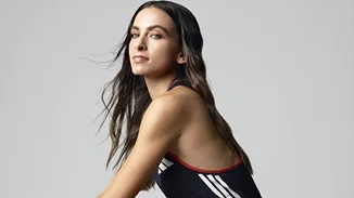 Impossible is nothing | Η Αναστασία Μαρινάκου φωτογραφίζεται για το εξώφυλλο του SHAPE Νοεμβρίου