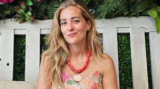 Νατάσσα Μποφίλιου | "Δεν επιτρέπω σε κανέναν να καθορίζει πώς θα είναι το κορμί μου και τι φωτογραφίες θα βγάζω"