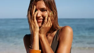 5 μυστικά για να κρατήσεις το καλοκαιρινό σου μαύρισμα -με πραγματική διάρκεια