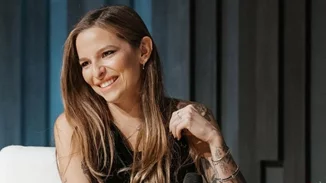 Εριέττα Κούρκουλου Λάτση | Το ανατρεπτικό πεντικιούρ που υιοθέτησε για το καλοκαίρι