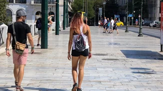 Καιρός | Έως 35 βαθμούς η θερμοκρασία σήμερα - Άνεμοι μέχρι και 7 μποφόρ στο Αιγαίο