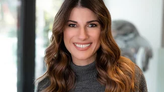 Heatless Curls | Ένας step-by-step οδηγός για να δημιουργήσεις μπούκλες χωρίς θερμότητα