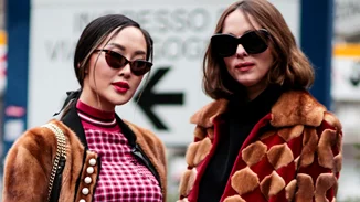 Δείξε μας τις φίλες σου να σού πούμε τι δώρο να τους πάρεις για τα Χριστούγεννα