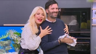 Ερωτευμένος ο μάγειρας της Μενεγάκη | Το story με την πανέμορφη σύντροφό του