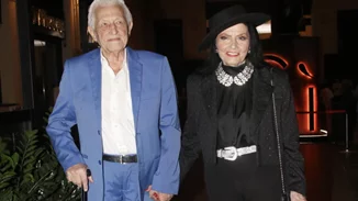 Βαρύ πένθος για τη Ζωζώ Σαπουντζάκη | Πέθανε ο σύντροφός της, Πύρρος Αναγνωστόπουλος