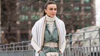 Σκουφιά, γάντια, κασκόλ | Ανακαλύψαμε τα αξεσουάρ που θα κάνουν το χειμερινό ντύσιμο πιο όμορφο