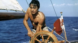 Γυμνοί στον Ήλιο | Η ταινία της ημέρας με πρωταγωνιστή τον Αlain Delon στην πρώτη του κινηματογραφική εμφάνιση