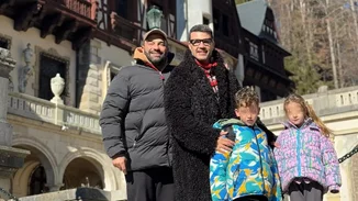 Παντελής Τουτουντζής | Η συμβολική κίνηση με τα παιδιά του στον τόπο της τραγωδίας στα Τέμπη