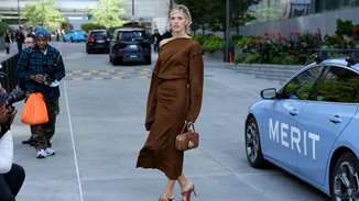 Τα ιδανικά φορέματα από τη Marks & Spencer για κομψές εμφανίσεις στο γραφείο