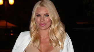 Η Ελένη Μενεγάκη δεν είναι ανήξερη, αλλά μετρ στη διαχείριση του εαυτού της