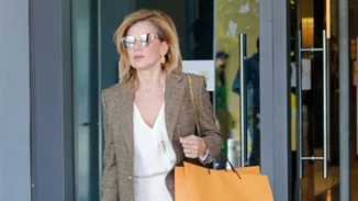 Ευγενία Μανωλίδου | Με καρό μπλέιζερ και chic γόβες (που αγαπήσαμε!)