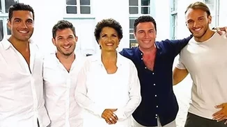 Κάρολος Βιδάλης | Ο Μάριος Φραγκούλης αποχαιρετά τον γιο της Μαίρης Βιδάλη