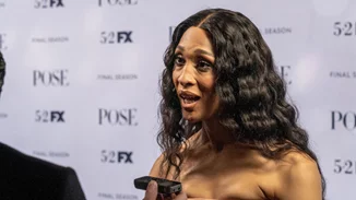 Η Mj Rodriguez γράφει ιστορία ως η πρώτη trans που τιμάται με Χρυσή Σφαίρα