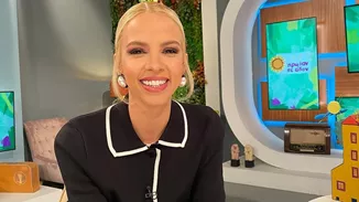 Θέλεις δέρμα σαν της Τζένης Μελιτά; Το scrub που χρησιμοποιεί για βαθύ καθαρισμό