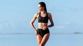 Αυτό είναι το μαγιό που ταιριάζει σε όλες τις γυκαίκες και θα φοράς για χρόνια