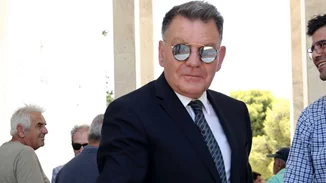 Αλέξης Κούγιας: Διασωληνωμένος στη ΜΕΘ - σε πολύ κρίσιμη κατάσταση