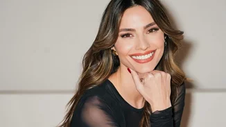 Η Ηλιάνα Παπαγεωργίου έκανε τα metallic nails να δείχνουν σούπερ classy