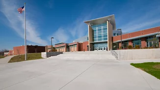 Επιστολή αποφοίτων Αρσακείου |  "Καταγγέλλουμε κάθε αρμόδιο που συγκάλυψε γεγονότα και δεν προστάτευσε τους μαθητές"