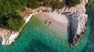 Καιρός | ανεβαίνει πάλι υδράργυρος, θα γράψει 35 βαθμούς Κελσίου στην Αθήνα - Έρχονται πιο ζεστές μέρες