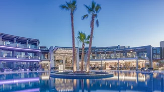 Το ξενοδοχείο Nautilux στην Κρήτη θα σου χαρίσει μία αξεπέραστη εμπειρία πολυτέλειας