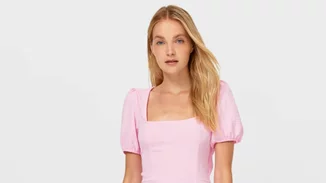 Αυτό το Stradivarius φόρεμα είναι τέλειο για καλοκαιρινούς γάμους και κοστίζει λιγότερο από 30 ευρώ