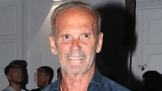 "Ξανά μαζί" | Ο Πέτρος Κωστόπουλος σε βραδινή έξοδο με τον Γιάννη Λάτσιο στην Ίο