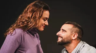 "Forget me not": Η μνήμη παίζει με τον έρωτα στο Αλάμπρα