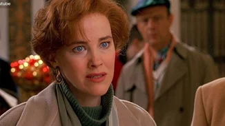 Η μαμά του Κέβιν από το "Μόνος στο σπίτι" στα 70 της χρόνια έκανε μια πρωτοποριακή εμφάνιση στη Βενετία