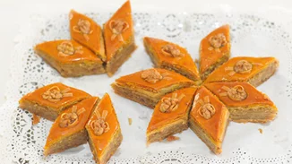 Εορτολόγιο | Ποιος γιορτάζει σήμερα, 30 Ιουνίου