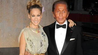 Ο Valentino, ιδρυτής του ομώνυμου οίκου, έκλεισε τα 90 του χρόνια