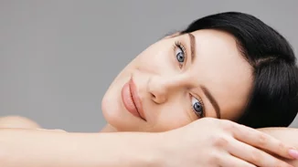 7 λευκαντικές κρέμες νυκτός που κάνουν θαύματα για τις καφέ κηλίδες