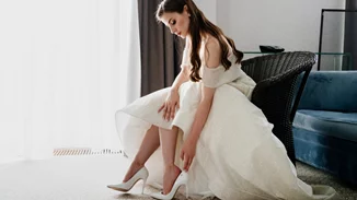 Ετοιμάζεσαι να παντρευτείς; 5 χρήσιμα tips για να επιλέξεις σωστά τα νυφικά παπούτσια