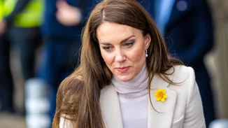 Πολύ συγκινημένη η πριγκίπισσας της Ουαλίας, Kate Middleton από τα μηνύματα υποστήριξης