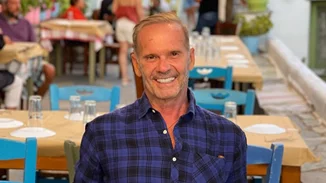 "Μεξικάνικη πανσέληνος" | O Πέτρος Κωστόπουλος σε διάσημο μεξικάνικο εστιατόριο στο Austin