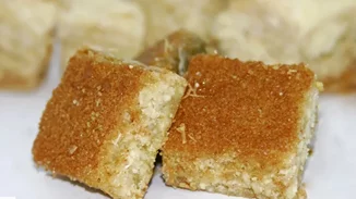 Συνταγή για ραβανί με 3 υλικά - χωρίς αλεύρι και αυγά